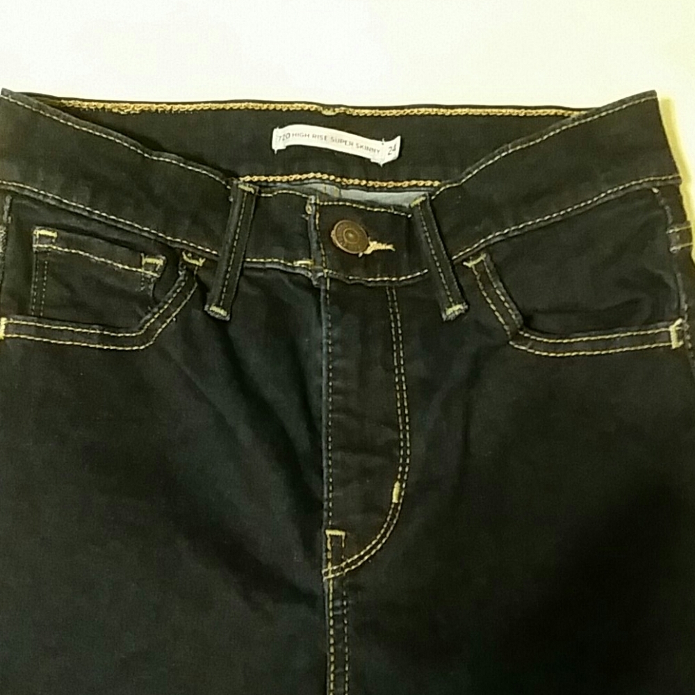 Levi 720 high rise super skinny jeans